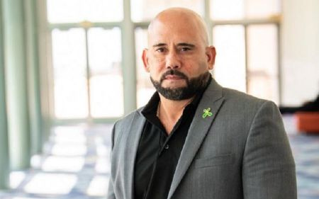   Alexia's Biological Father Arbello Barroso