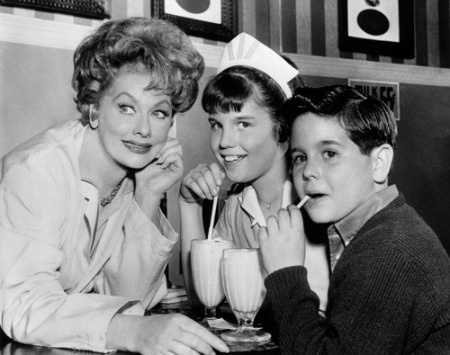 Desi Arnaz Jr. comenzó a actuar a una edad temprana