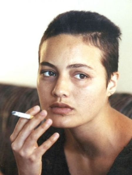 La hermana de Myles Jonathan Brando, Cheyenne, solo tenía 25 años cuando murió.