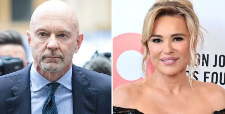   La sua ex moglie è Sanela Diana Jenkins