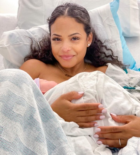   Kenna Tota ha 1 anno