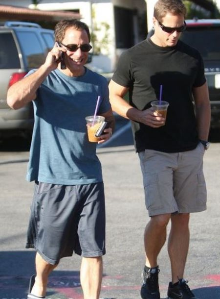Andy Mauer con su novio y socio de mucho tiempo, Harvey Levin