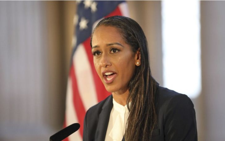   Chi è il marito di Brooke Jenkins? La sua vita matrimoniale e il suo patrimonio netto