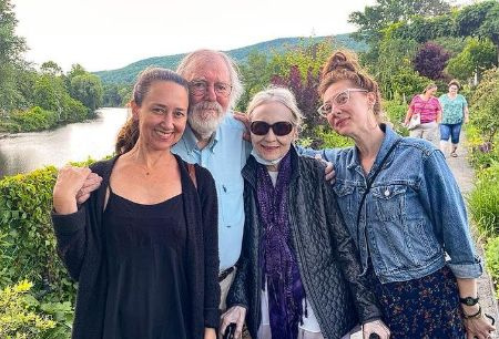 Delle Bolton con la sua famiglia.