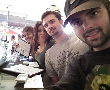   Días's children with her ex-husband Jason Gedrick. 