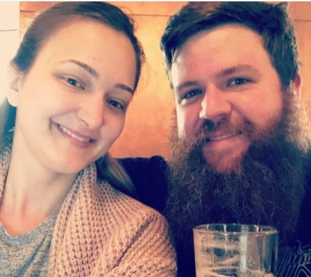   Ubriaco in pubblico comico, Ron White's son, Marshall White with his wife-to-be, Rachel Johnson.