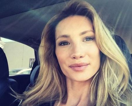 Jeremy Renner's ex-wife, Sonni Pacheco used to be a lingerie model and a real estate agent. Source: Instagram