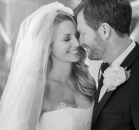   Amy Reimann è una donna sposata; suo marito Dale Earnhardt