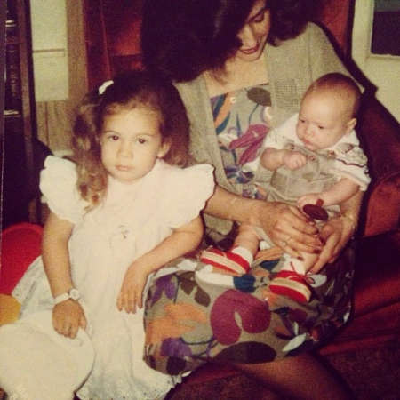   Cacee Cobb avec son frère et sa mère