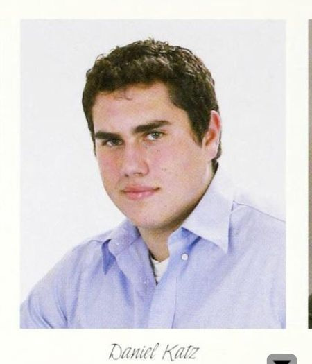   Dan prima del suo tempo come scrittore di sgabelli da bar