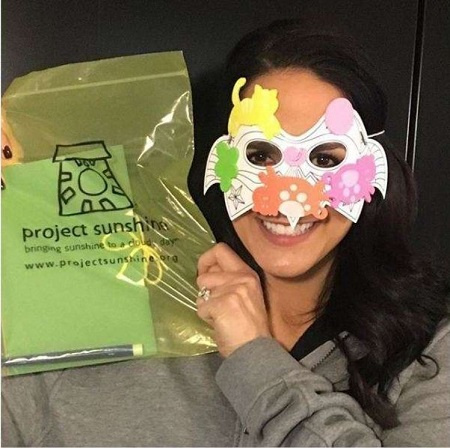   Si diceva che Lauren Shehadi indossasse un anello di fidanzamento