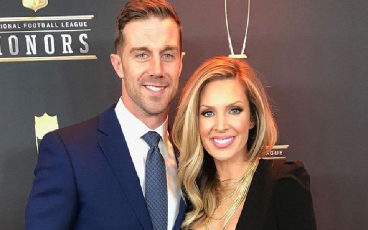   Incontra Elizabeth Barry: la sua relazione con il marito Alex Smith, carriera, fratelli