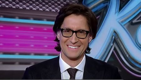   Jonas Max Ferris è un economista americano.