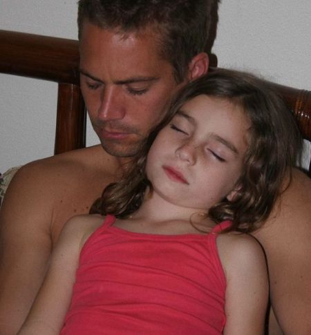 Meadow Rain Walker con su posterior padre Paul.