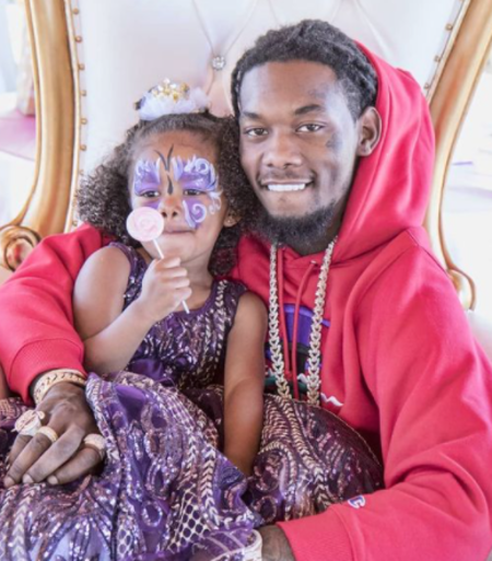 Kalea Cephus con su padre y tres medio hermanos