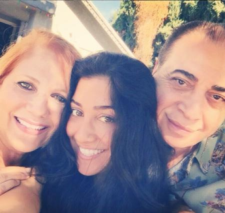 Krystal Amina Mère Père