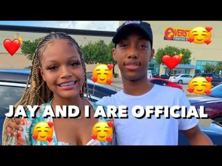   La star di Instagram Emily Moore con il suo ex fidanzato, Jay.