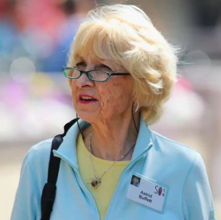 Astrid Menks, de origen letón, esposa de Berkshire Hathaway Warren Buffet