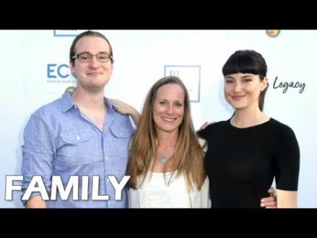 Shailene Woodley mãe e irmão