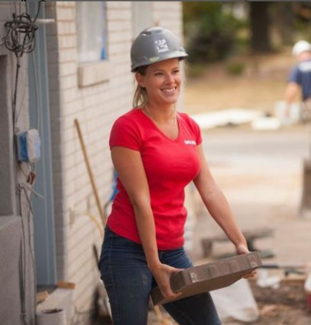   Sherry Holmes, artista canadese di bricolage