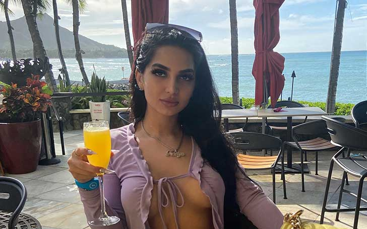   Dove si trova attualmente Arna Kimiai? La donna che ha tossito a causa di un autista Uber