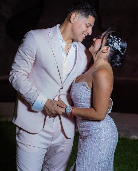   Eduin Caz e sua moglie Daisy Anahy sono sposati dal 2015