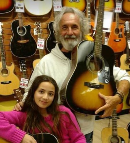 carolina graham's 10 year old daughter Lalania Hudson with her father and the ex-husband of Goldie Hawn, Bill Hudson.