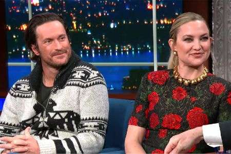 El actor y actriz Oliver Hudson y Kate Hudson, los hijos de Caroline Graham's ex-boyfriend Bill Hudson.