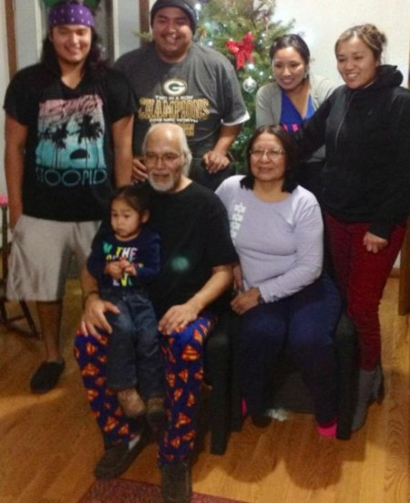   Nabahe Hill ha tre fratelli