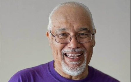   Nabahe Hill Father era un intrattenitore di Hollywood