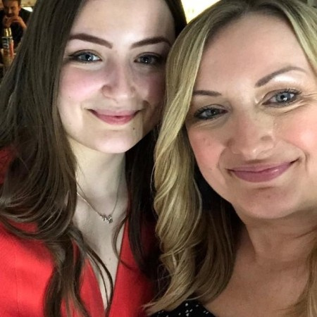   Lucia Efstathiou Madre Sorella