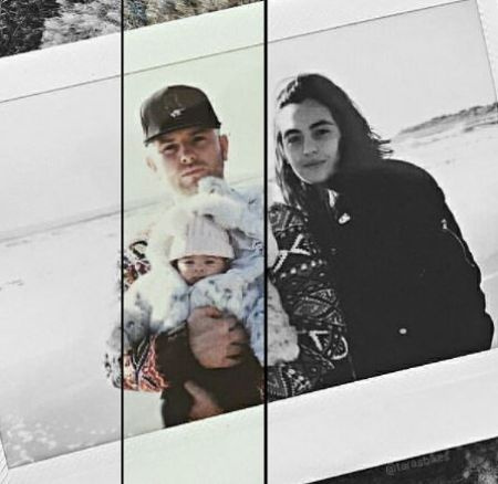 Alanna Master con su ex pareja y su hija.