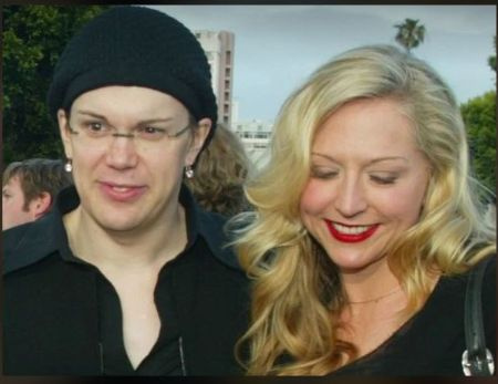   l'ex lavoratrice BDSM Karin Winslow e sua moglie e direttrice di Matrix Lana Wachowski