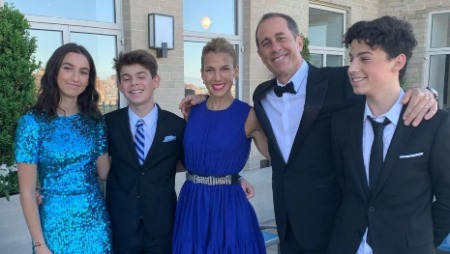 Kalman Seinfeld's Son Jerry is a married man