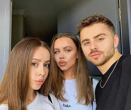 Michael Dameski et ses soeurs Katrina et Diana