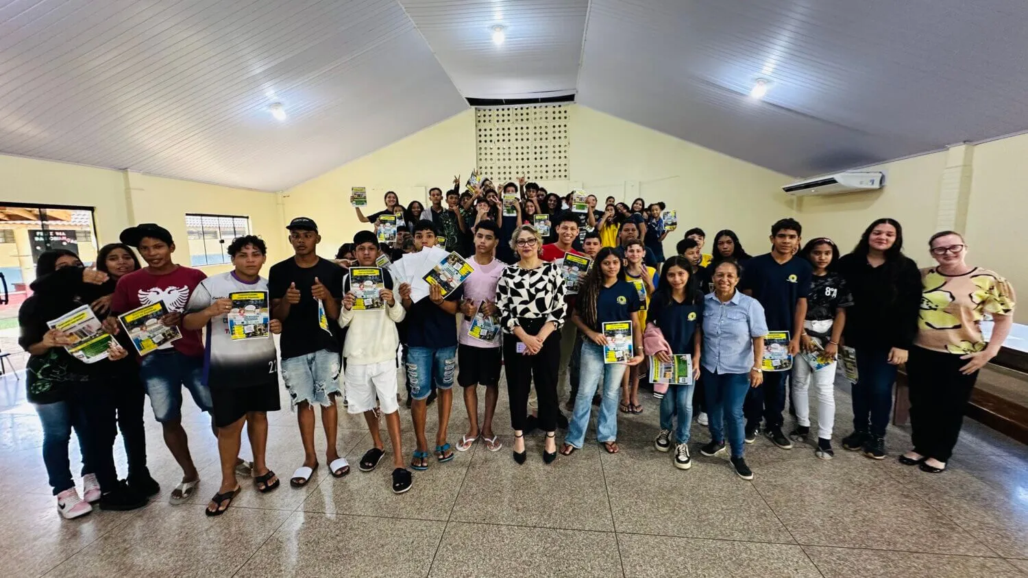 Comment un journaliste aide les communautés amazoniennes à lutter contre la désinformation, une histoire à la fois