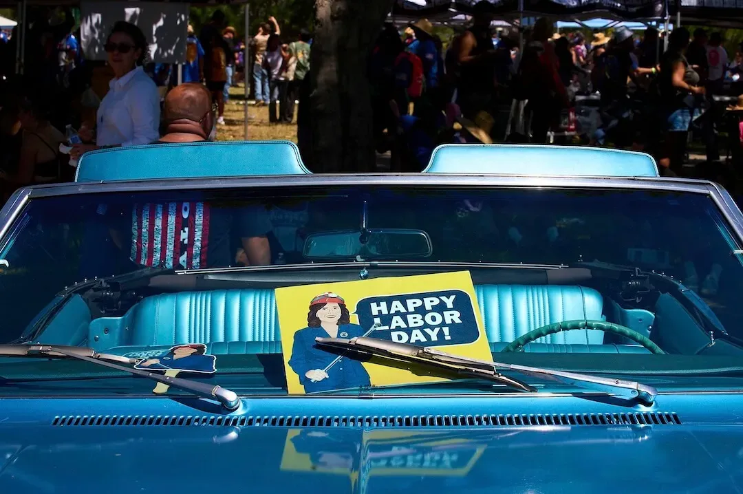 Q&A: How Trump’s ankles a Vance quote and a quiet holiday fueled a viral death hoax' decoding='async' fetchpriority='high