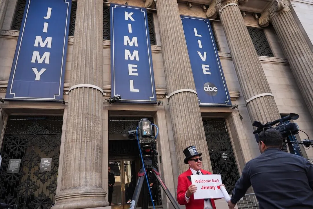 Meinung | Jimmy Kimmel kehrt mit trotzigem und einfühlsamem Monolog zu ABC zurück