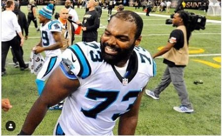   Se rumorea que Michael Oher está casado, pero su esposa's identity is not revealed