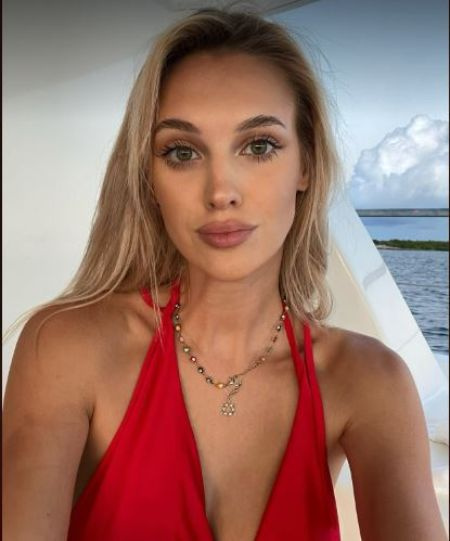 Mannequin de 26 ans originaire de Slovaquie Veronika Rajek