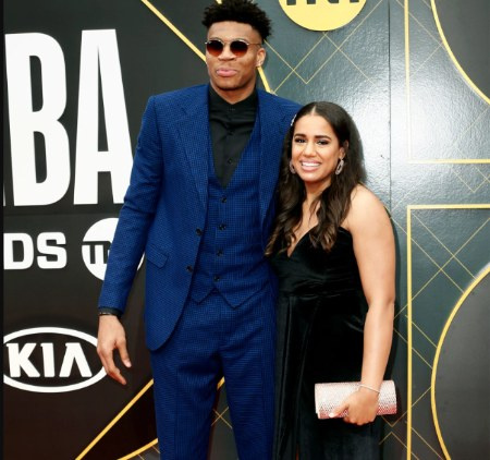 Mariah Riddlesprigger é namorada de Giannis Antetokounmpo