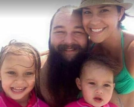   Samantha Rotunda y su ex cónyuge estuvieron casados ​​de 2012 a 2017.