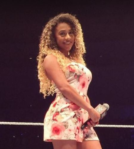   Bray Wyatt supuestamente engañó a su ex esposa con JoJo Offerman.