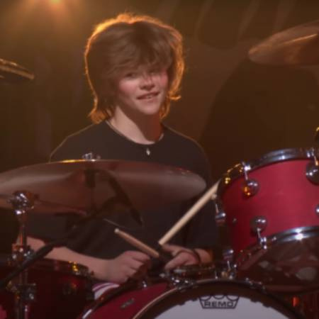 taylor hawkins' eldest son Oliver Shane Hawkins performed at his father's tribute