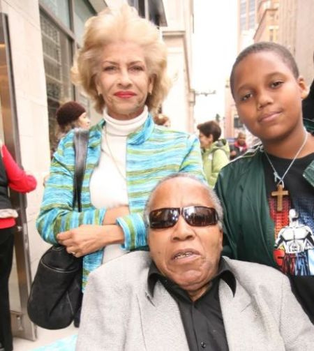 Frank Lucas, su esposa, Julianna Farrait y su hijo en Nueva York en noviembre de 2007.
