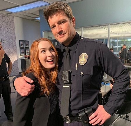 Fillion y Felicia Day en el set de The Rookie