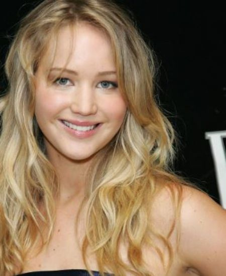 L'actrice de Passengers, Jennifer Lawrence, a des origines ethniques telles que l'anglais, l'allemand, l'irlandais et d'autres.