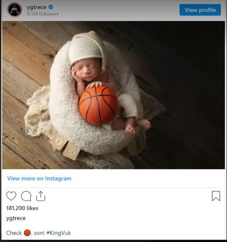 Paul George e sua noiva, Daniela Rajic se conheceram em 2013 em Miami em um clube de strip. Rajic costumava trabalhar como stripper. Juntos, eles são pais de duas filhas e um filho.