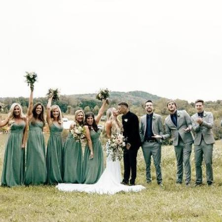   Il cantante americano Kane Brown e sua moglie Katelyn Jae Brown il giorno del matrimonio