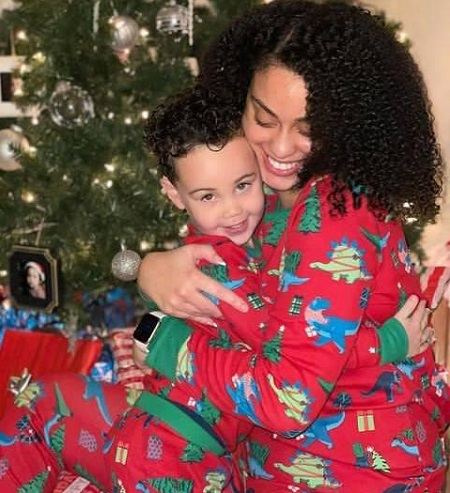 Toriah Lachell bebê e filho